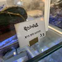 [줄 서서 사는 빵, 어글리베이커리]