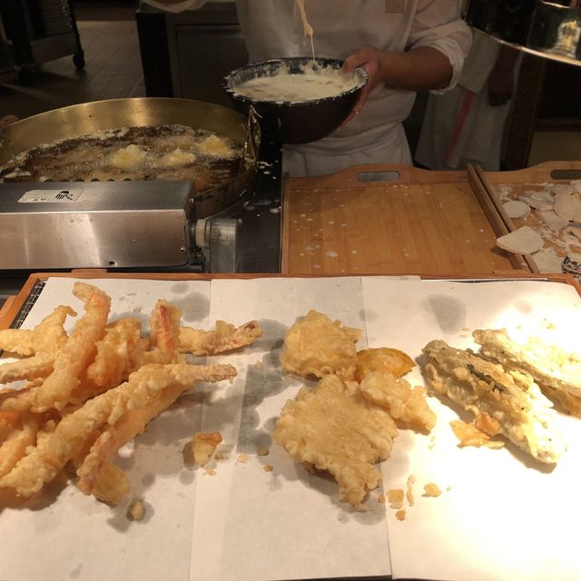 港島香格里拉自助晚餐