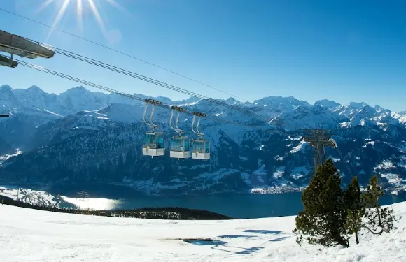 Niederhornbahn AG Beatenbucht - Beatenberg - Niederhorn