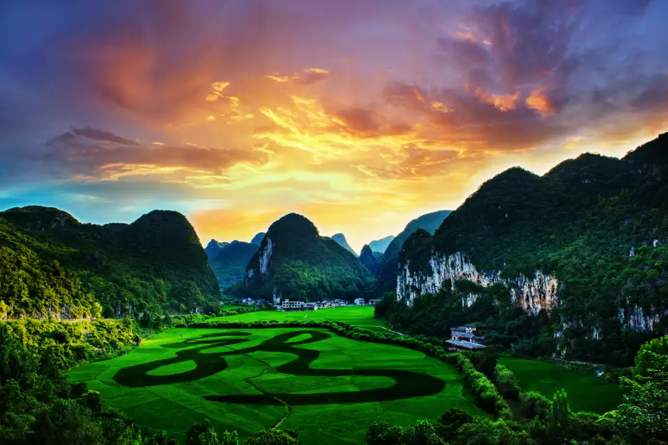 3_Loong Palace