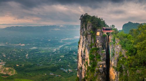 恩施之巔-黃鶴峯林景區