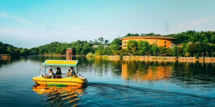 五龍客家風情園