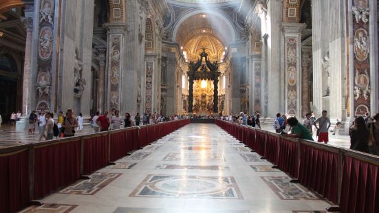 彼得大教堂(St. Peter&#39;s Basilica