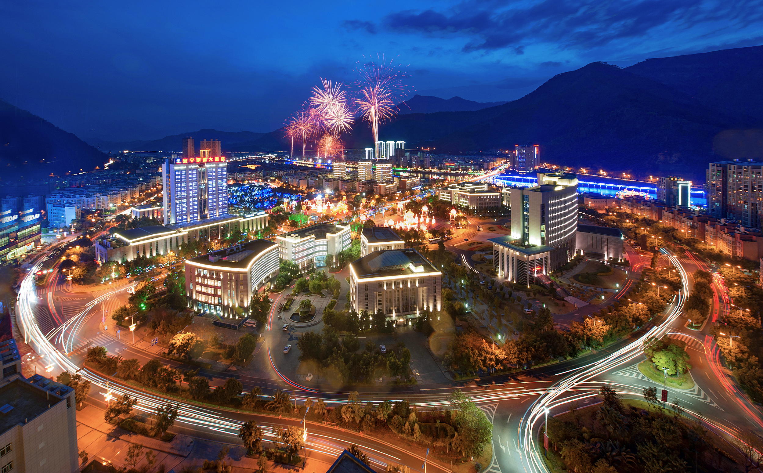 2025 Panzhihua Travel Guide: Must-see attractions, popular food, hotels, transportation routes (updated in July)