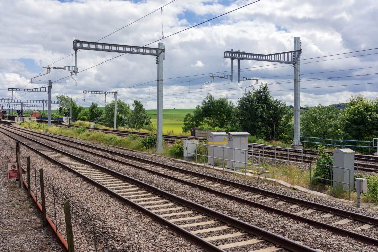 Compare 5 airports near West Oxfordshire District