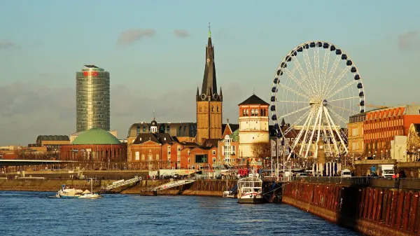 Hotels in der Nähe von Geographischer Mittelpunkt von Düsseldorf