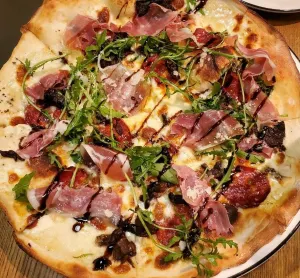 PizzaExpress(一島南店)