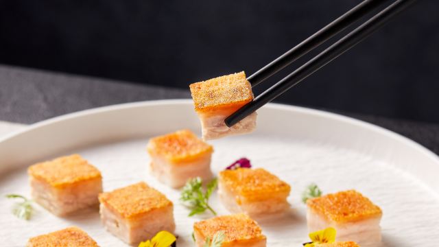冰烧一口三层肉