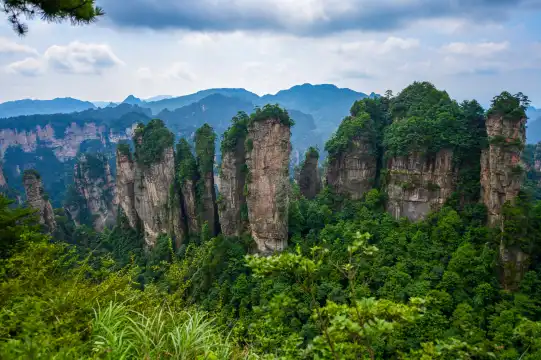 Hotels near Huangshi Village