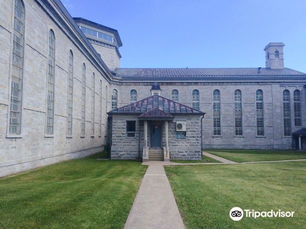 Kingston Pen Tours
