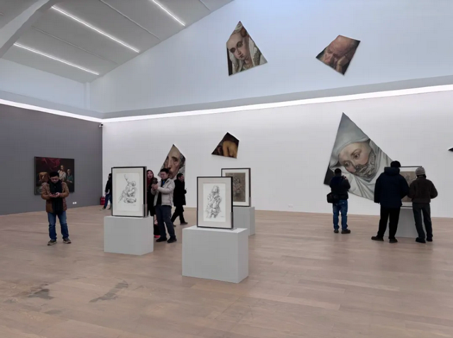 pang mao kun kua 40 nian da xing ge zhan 《 gu dian de biao chi 》 | Dangdaitangren Art Center