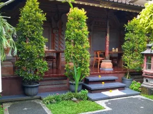Sun Sun Warung