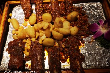 辣子村土碗菜精品中餐(上城壕街店)