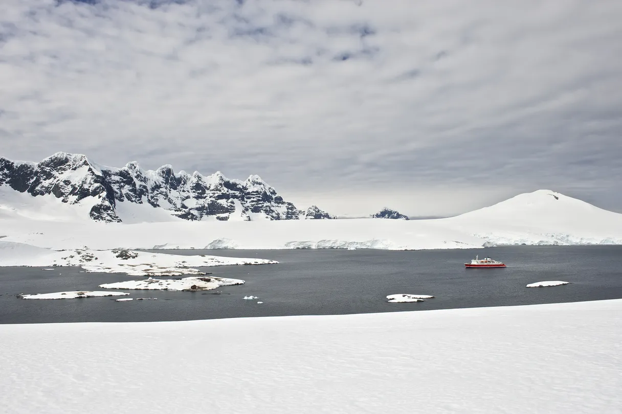 3_Port Lockroy