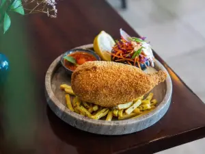Bovini Restaurant & Cafe