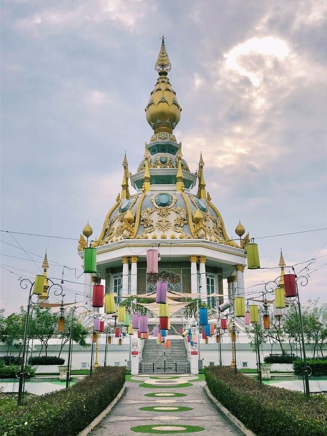 Modern thai architecture temple