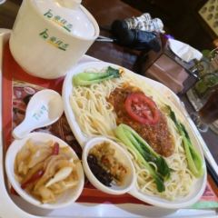 Haojiaxiangniupairenwen Coffee Shop (huanghelu) User Photo