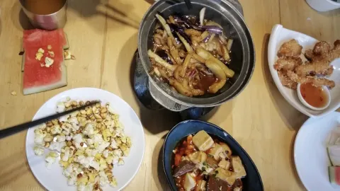 醉得意·山茶油炒土鸡(三明将乐店) in 장러