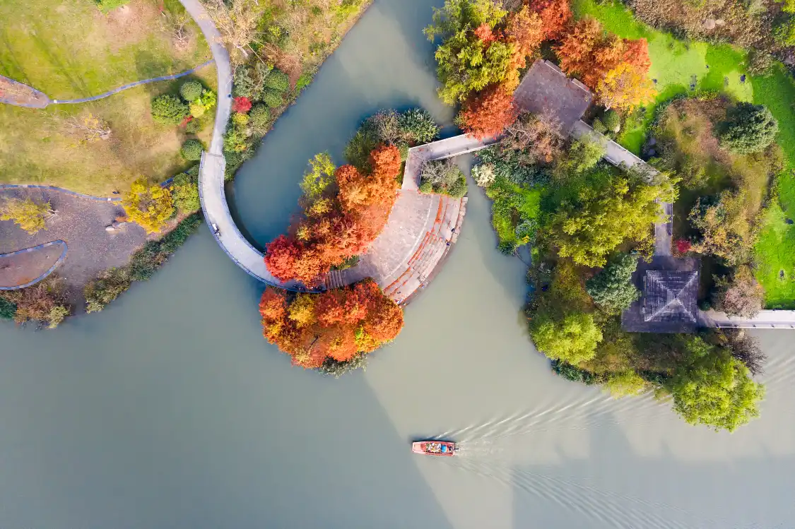 Hotels near Xitang River Park