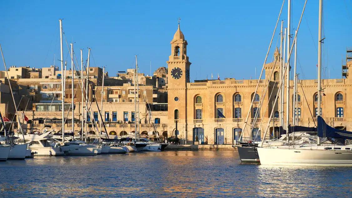 Hotels near Malta Maritime Museum