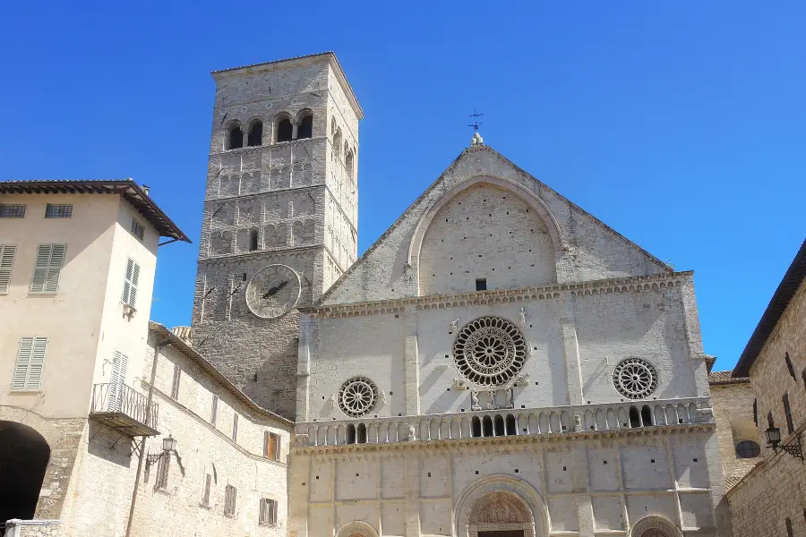 Catedral de San Rufino