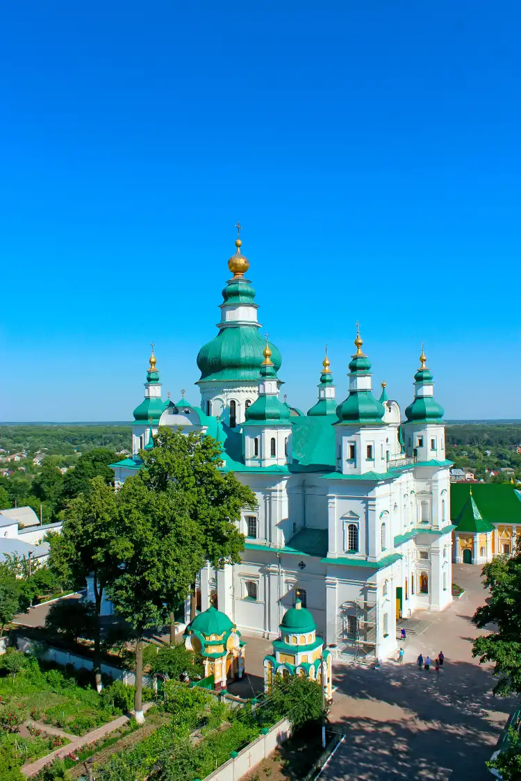 Hotel dekat Holy Trinity Monastery of St.Jonah