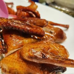 La Societe ảnh của người dùng