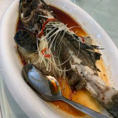 秦皇岛海天一色酒店(西港花园店)·海鲜自助餐厅 User Photo