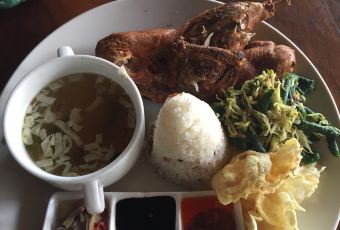 Pundi Pundi Restaurant User Photo