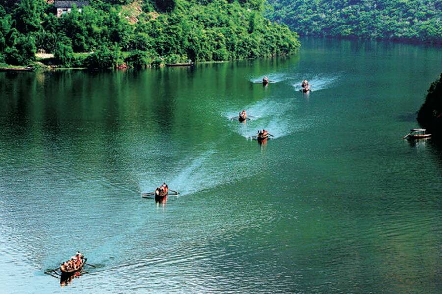 Shennong River trackers cultural corridor scenic spot