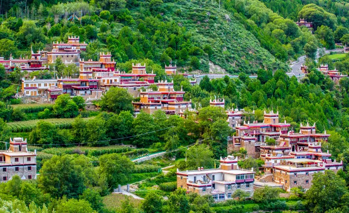 Hotels near Hongwujuntuan Zhengzhibu Ruins