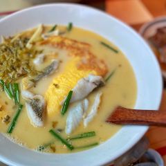 Rongjia Noodles Soup with Yellow Croaker (Jingan) User Photo