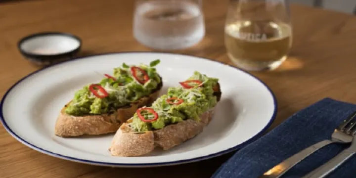 Nautica Pool Bar & Kitchen