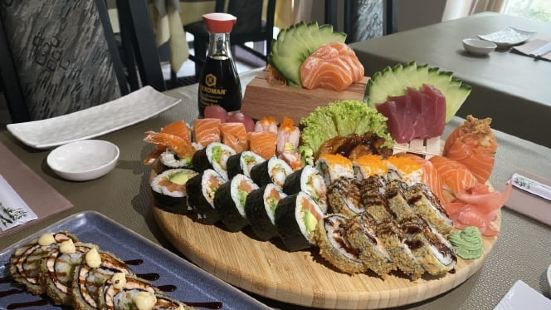 Sushi Poel