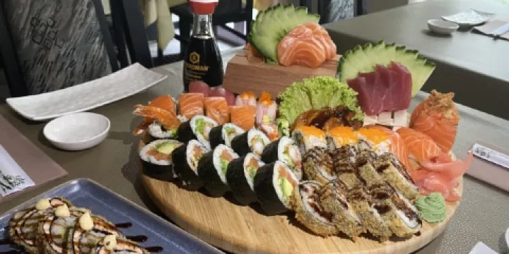 Sushi Poel