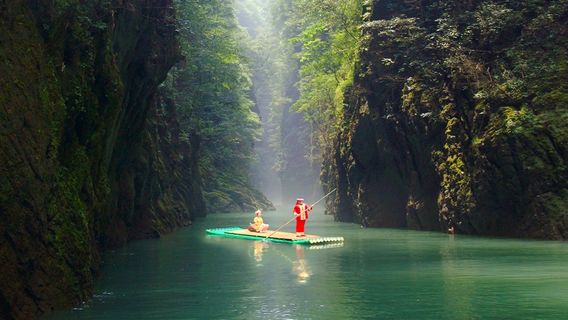 Butterfly Dance Qingjiang·Enshi Dixin Valley Scenic Spot