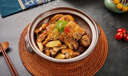 Liyu Kaiyuan Gucuo Quanzhou Cuisine