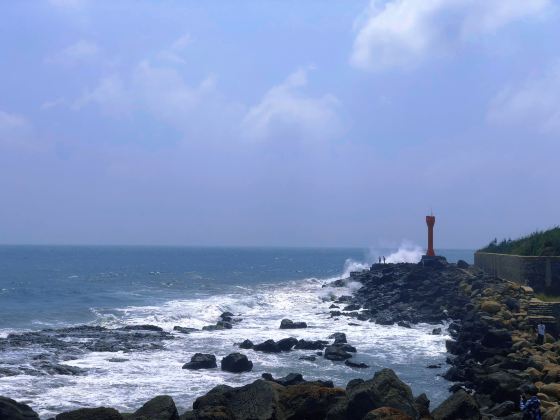 Naozhou Lighthouse