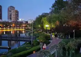 Children's Park (Jianshe Street)