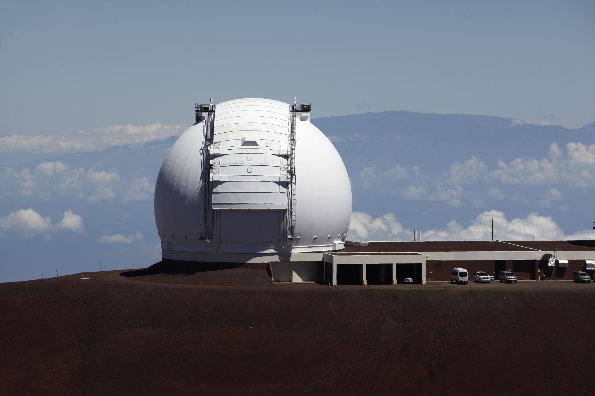 美國彩虹瀑布+冒納凱阿火山一日遊