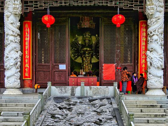 Yuantong Temple