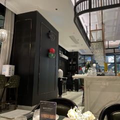 Double Time Restaurant & Lounge魔时(融侨中心店) User Photo