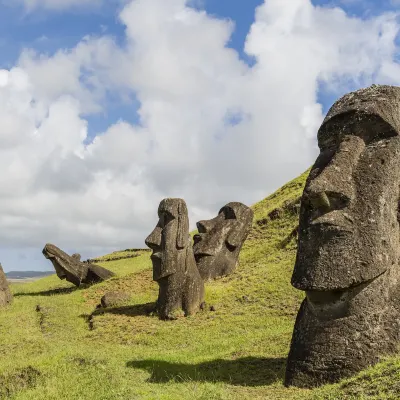 Flights from Easter Island to Papeete