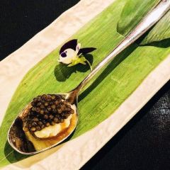 Stadtkeller Swiss Folklore Restaurant 여행 사진