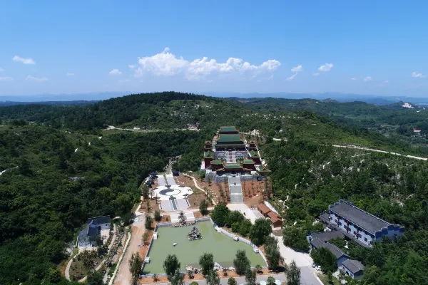 Duobao Pagoda, Guangde Temple 주변 호텔