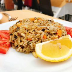 Seven Hills Restaurant User Photo