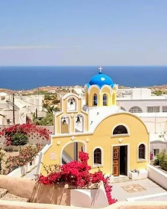 2-Star Hotels in Santorini