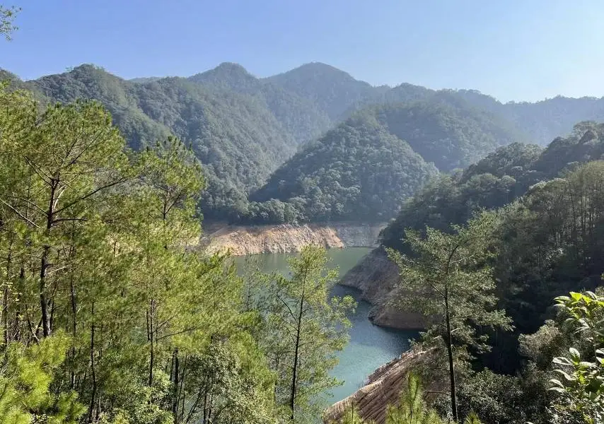 梅灣湖風景區