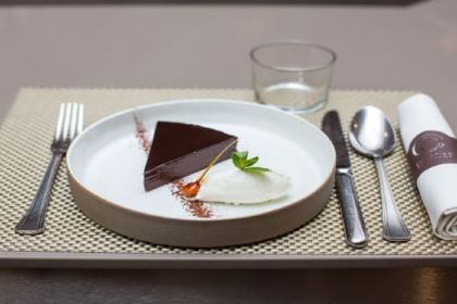 Les Cocottes - Tour Eiffel - Paris