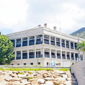 Stanley Murray House